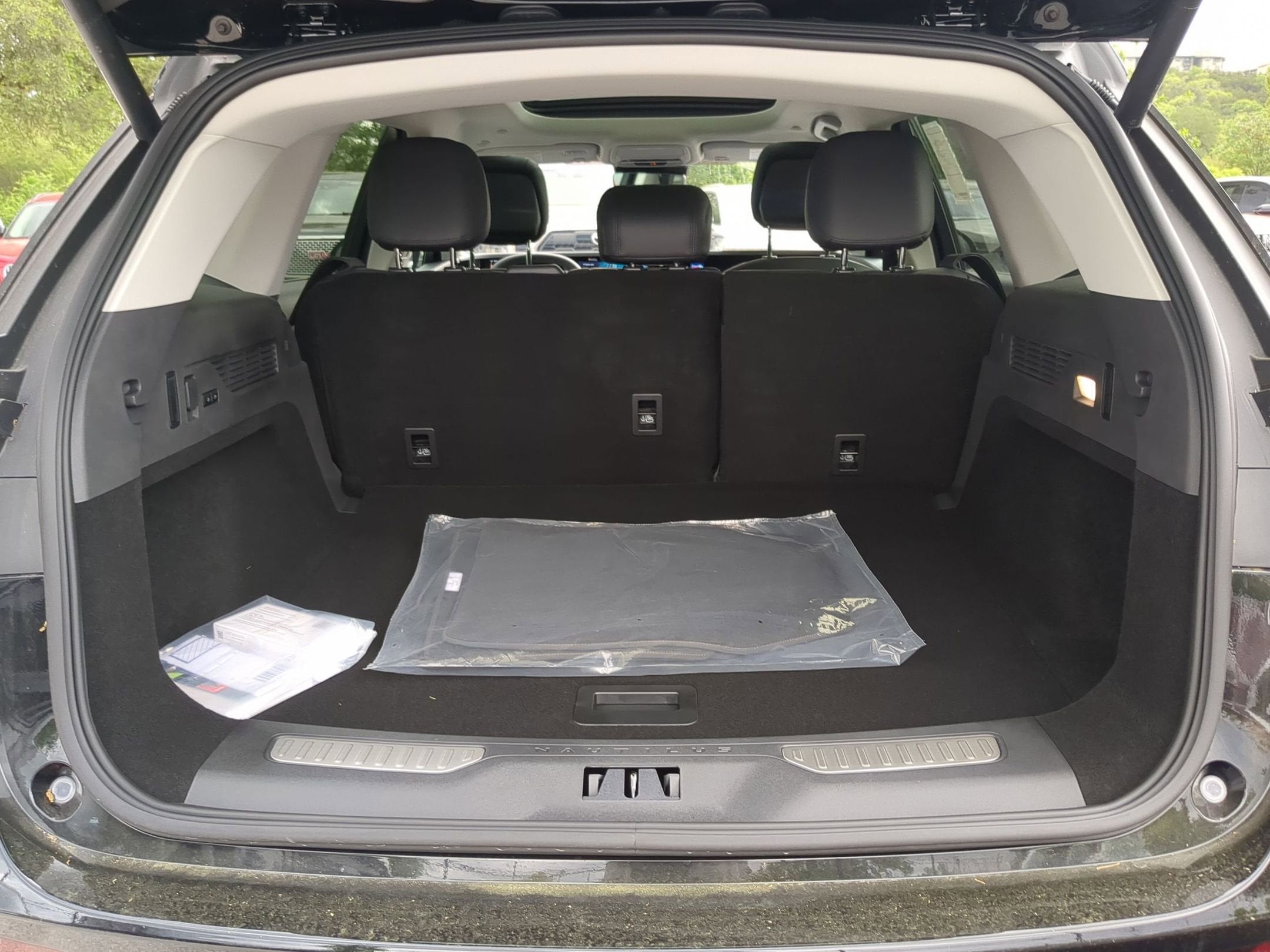 2026 Lincoln Nautilus Reserve Hybrid