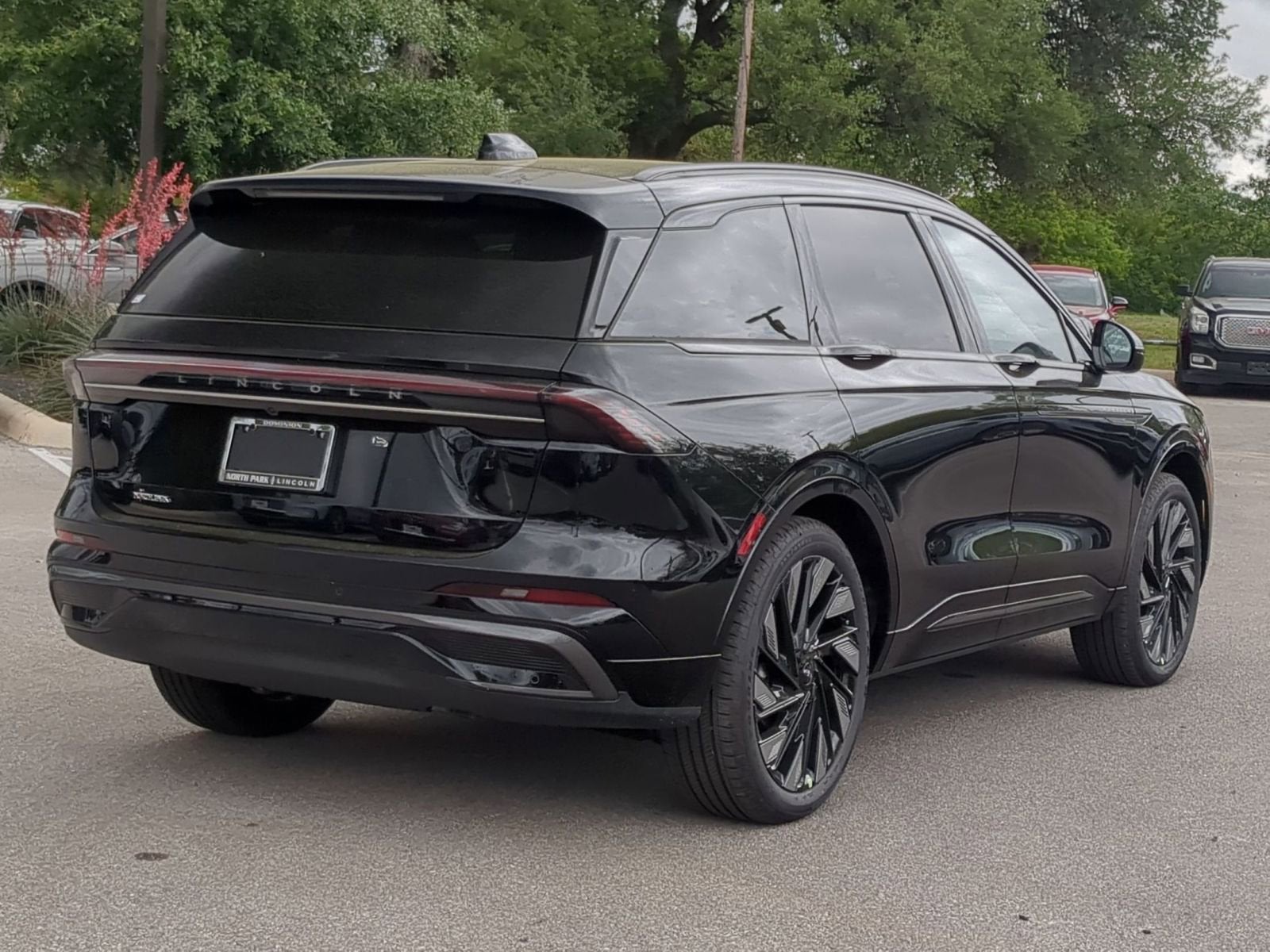 2026 Lincoln Nautilus Reserve Hybrid
