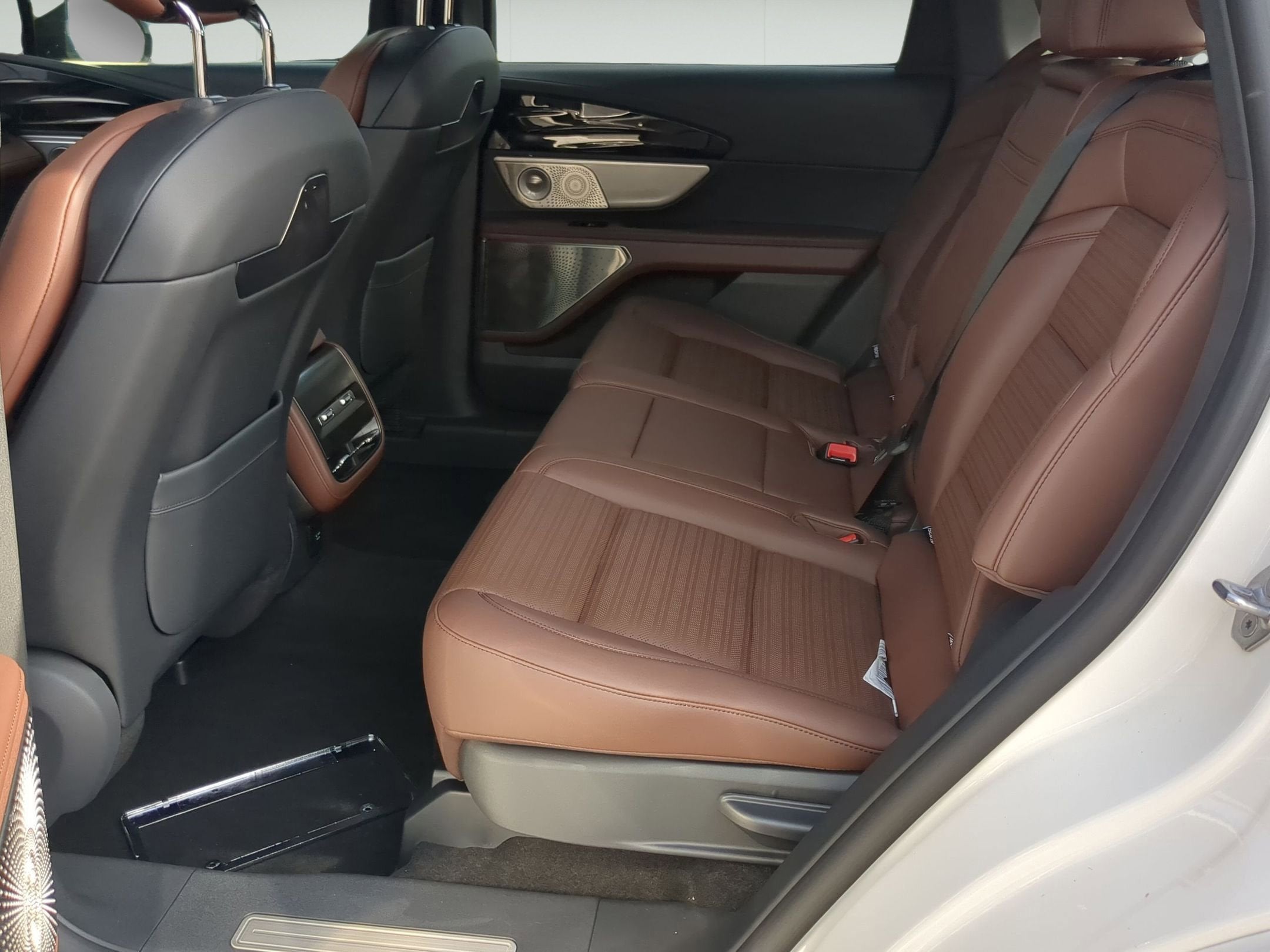 2026 Lincoln Nautilus Reserve Hybrid
