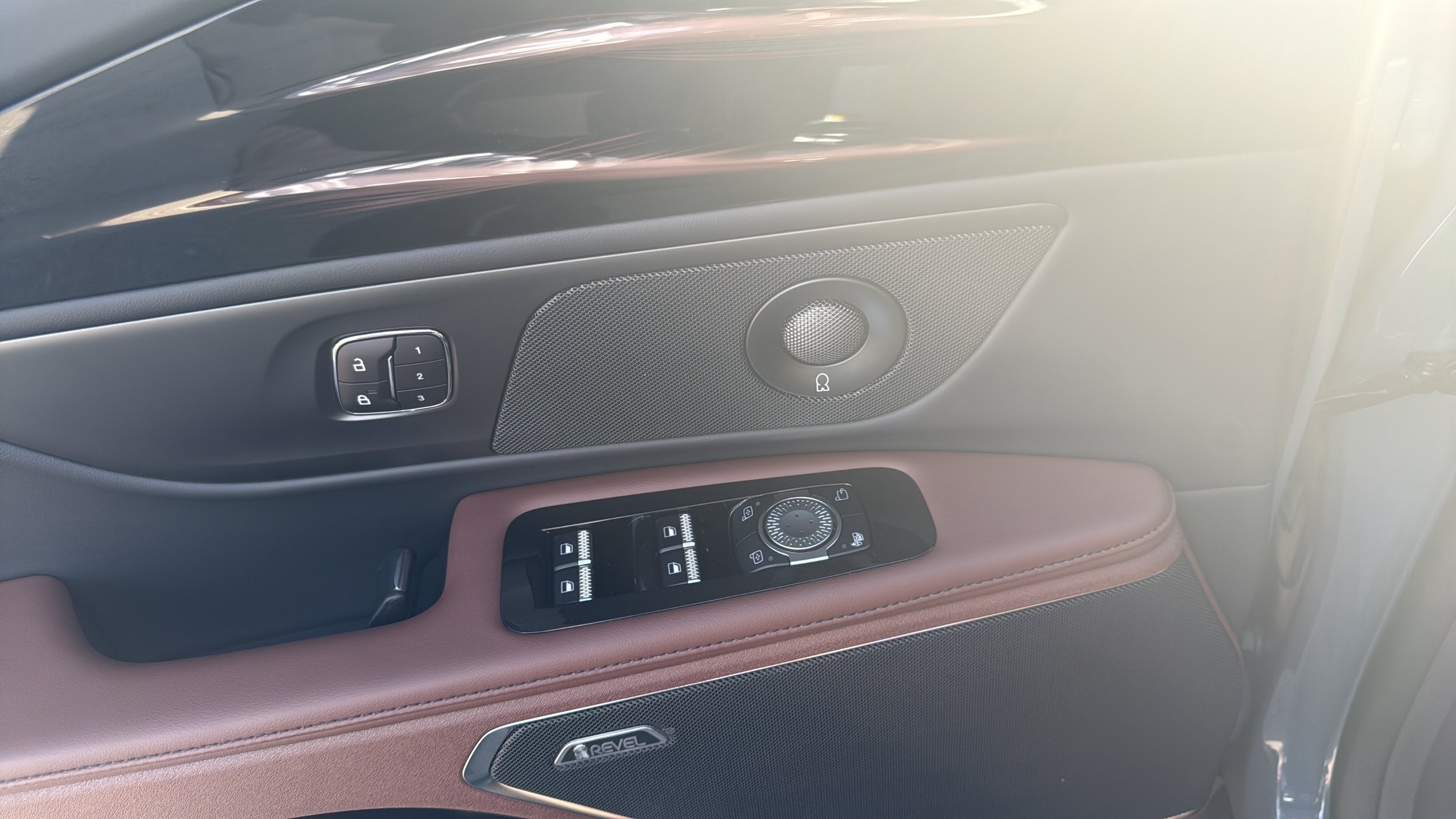 2026 Lincoln Nautilus Reserve Hybrid