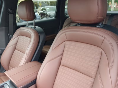 2026 Lincoln Nautilus Reserve Hybrid