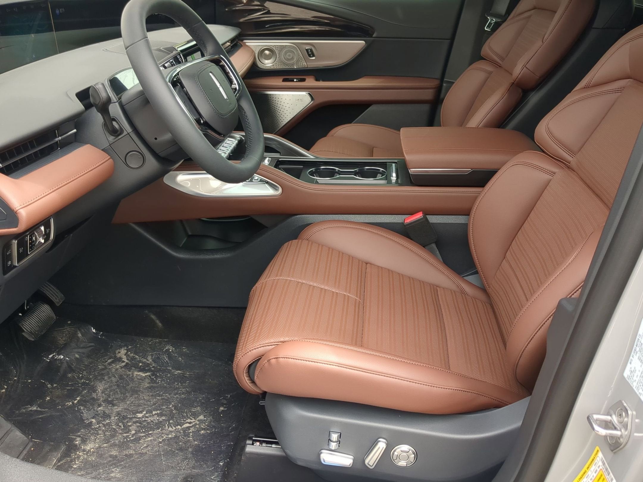 2026 Lincoln Nautilus Reserve Hybrid