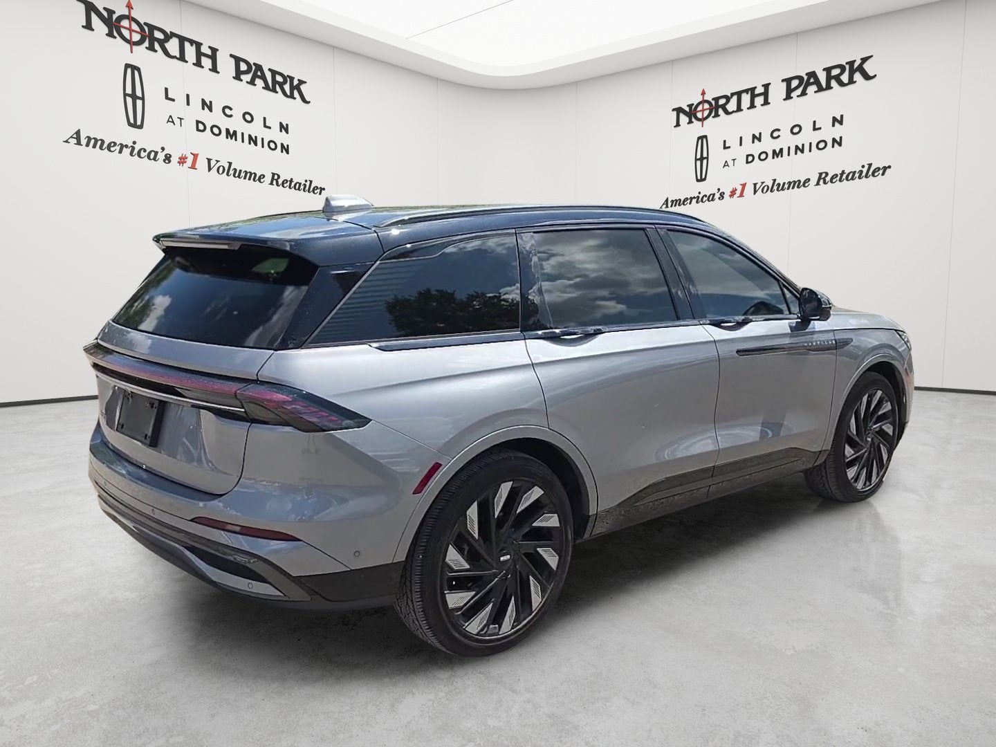 2024 Lincoln Nautilus Reserve
