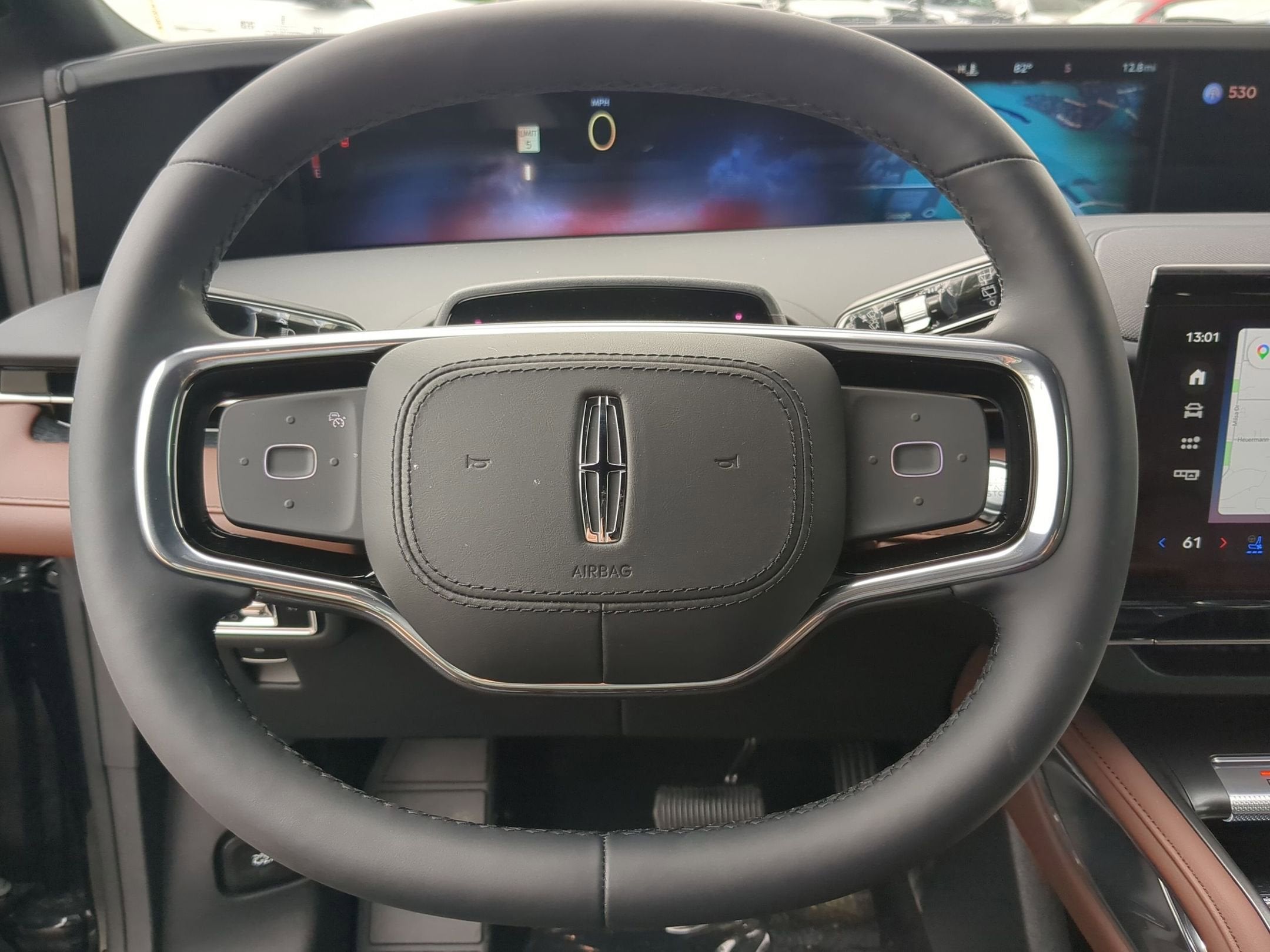 2026 Lincoln Nautilus Reserve Hybrid