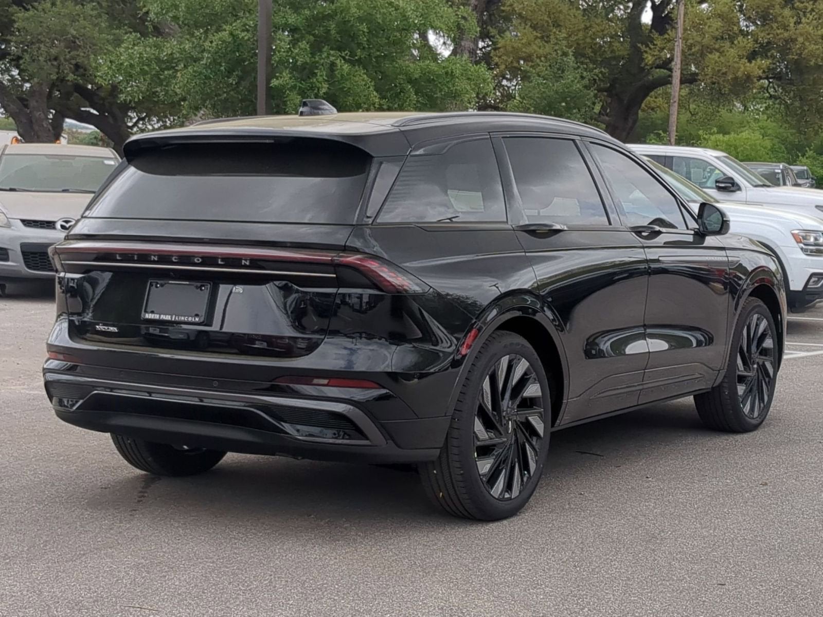 2026 Lincoln Nautilus Reserve Hybrid