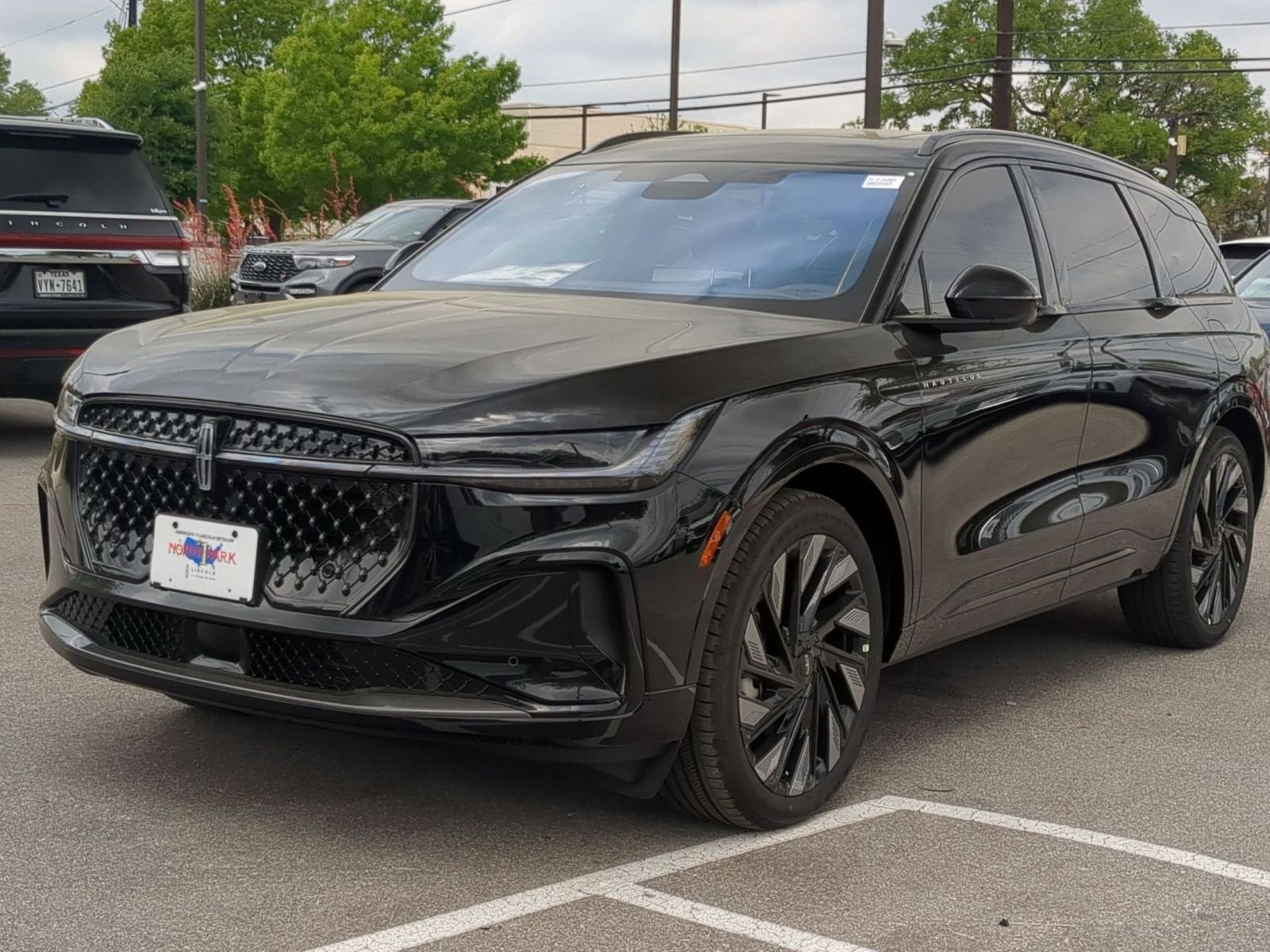 2026 Lincoln Nautilus Reserve Hybrid