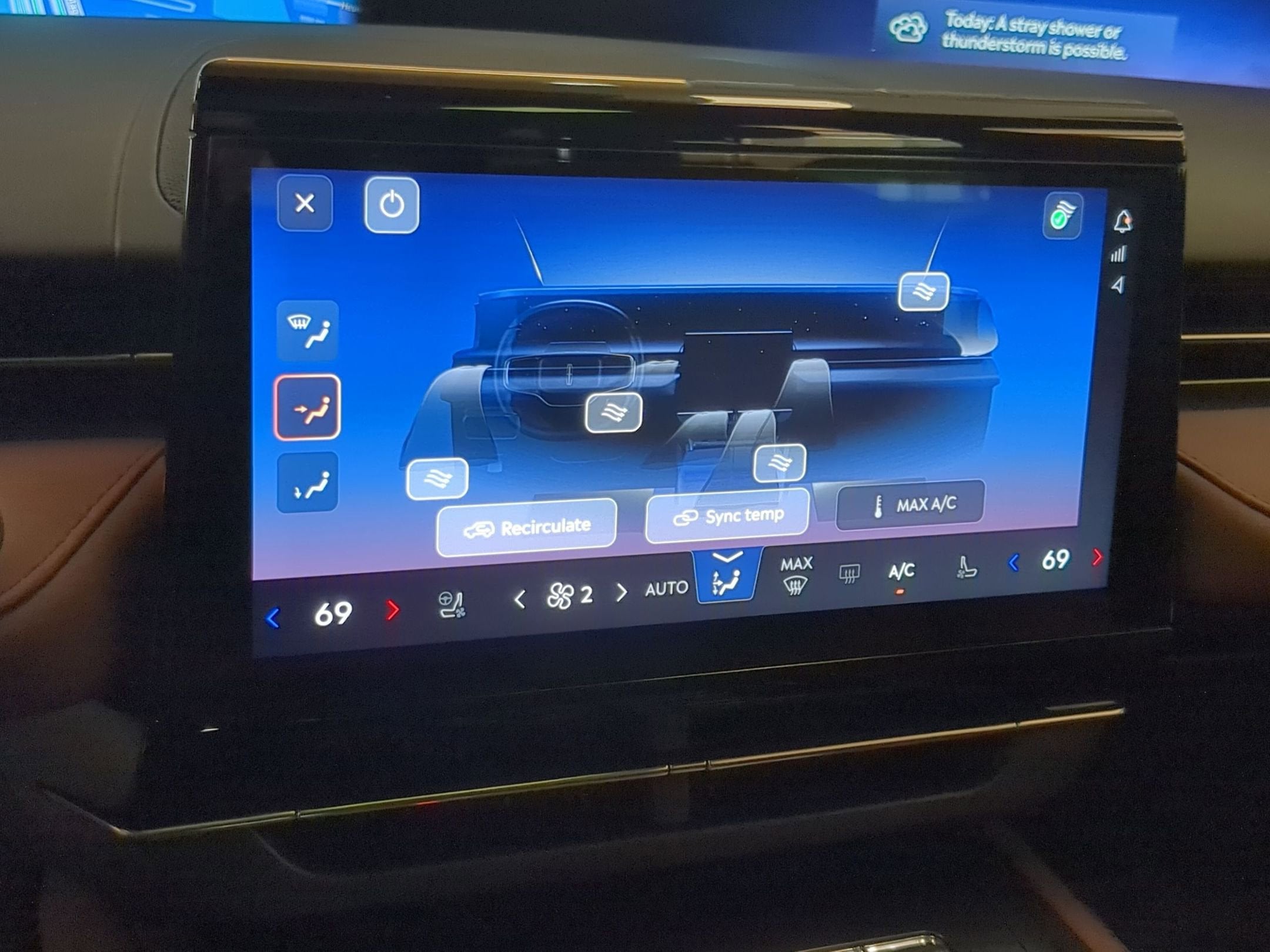 2026 Lincoln Nautilus Reserve Hybrid