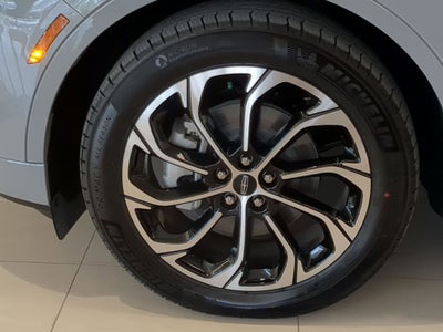 2026 Lincoln Nautilus Reserve Hybrid
