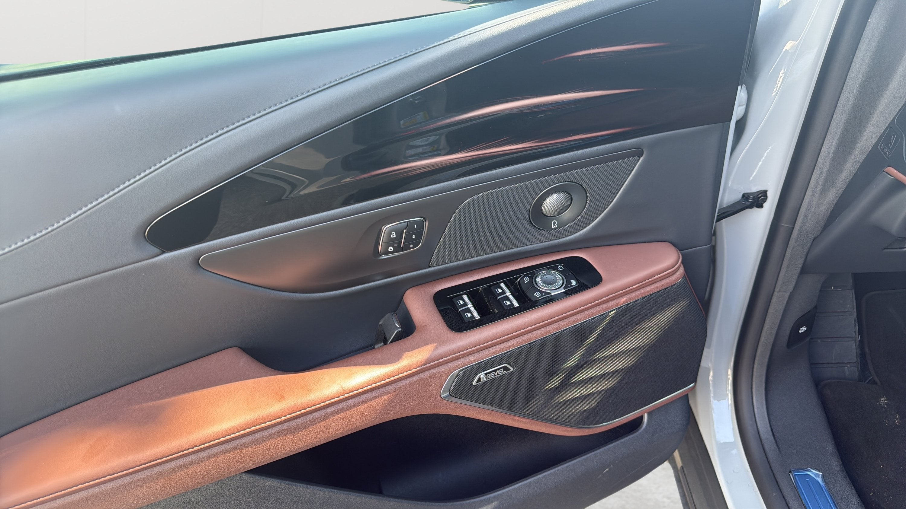 2026 Lincoln Nautilus Reserve Hybrid
