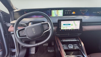 2026 Lincoln Nautilus Reserve Hybrid
