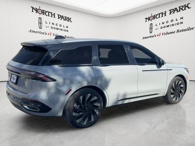 2026 Lincoln Nautilus Reserve Hybrid