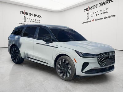 2026 Lincoln Nautilus Reserve Hybrid