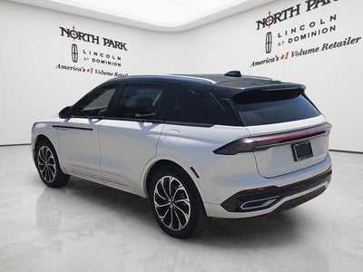 2024 Lincoln Nautilus Reserve