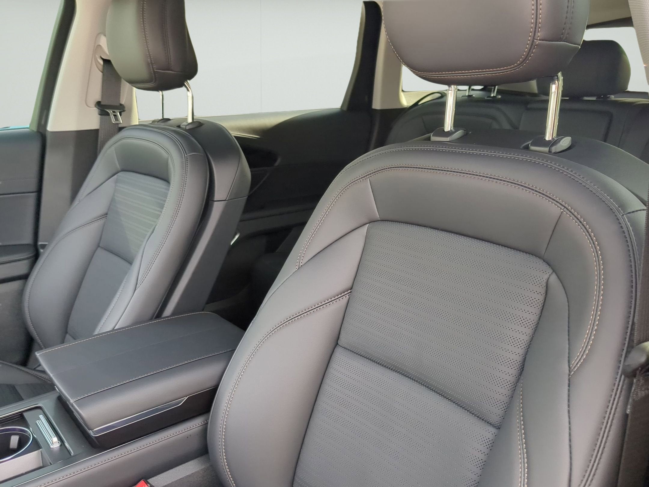 2026 Lincoln Nautilus Reserve Hybrid