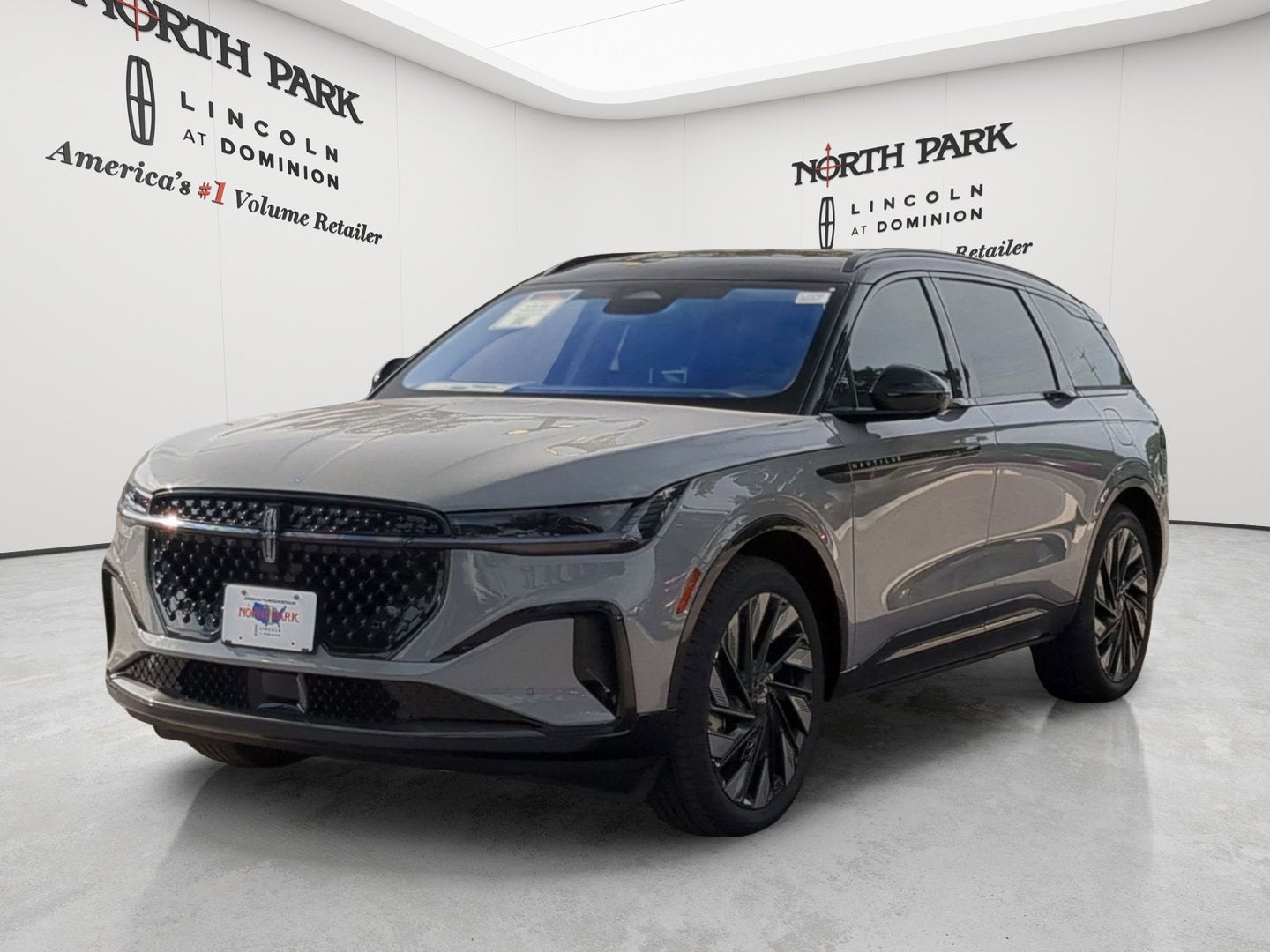2026 Lincoln Nautilus Reserve Hybrid