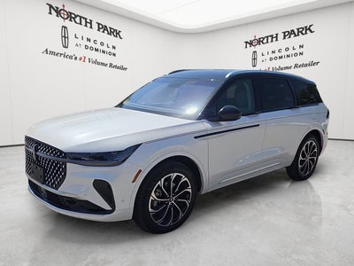 2024 Lincoln Nautilus Reserve