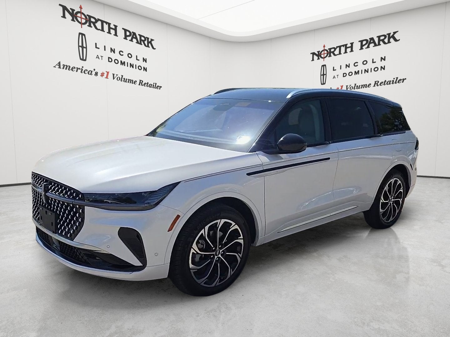 2024 Lincoln Nautilus Reserve