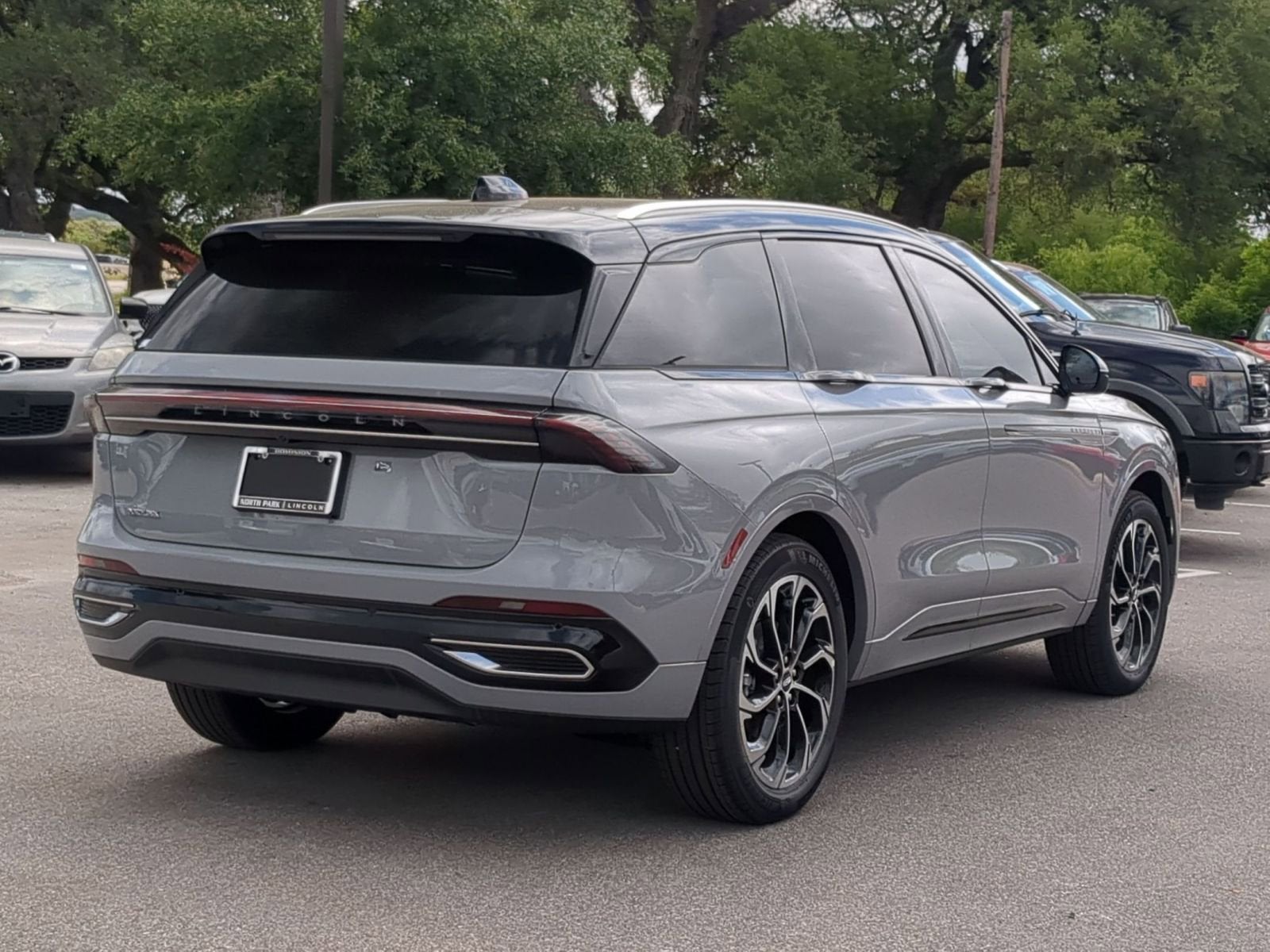 2026 Lincoln Nautilus Reserve Hybrid