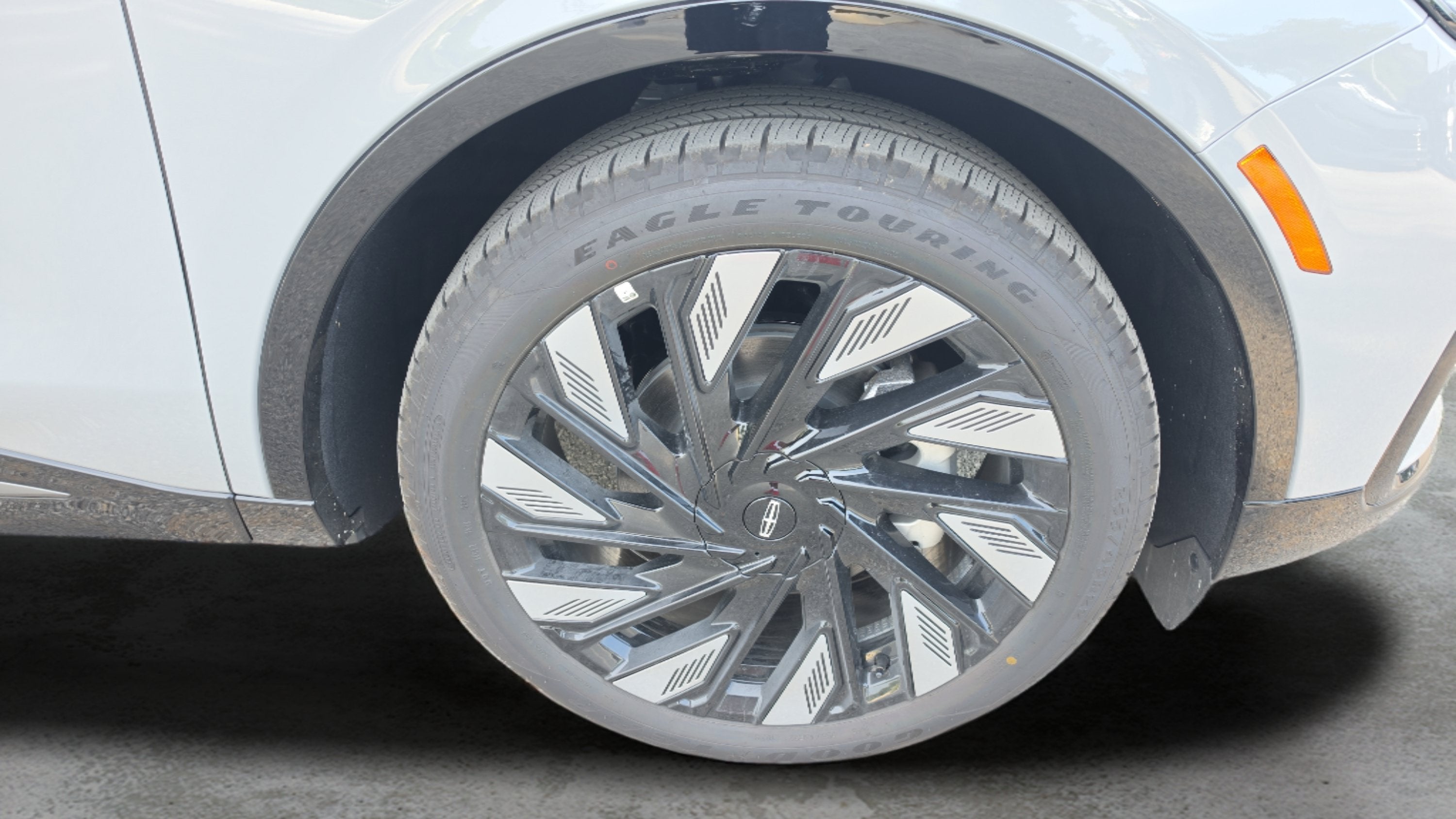 2026 Lincoln Nautilus Reserve Hybrid