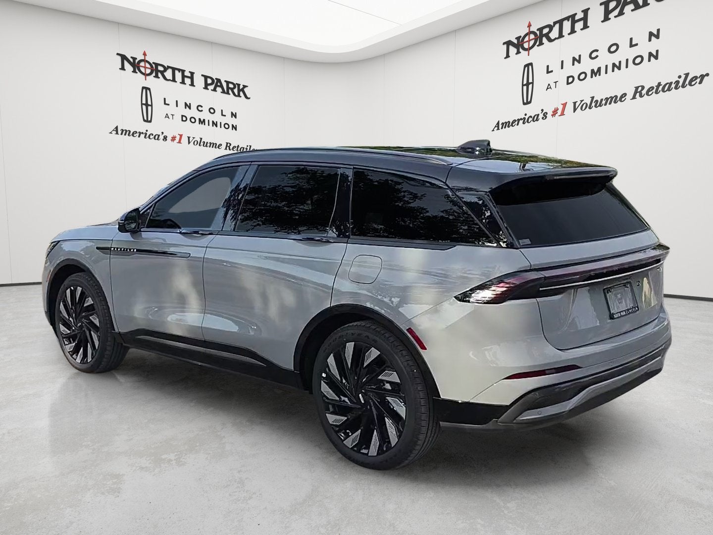 2026 Lincoln Nautilus Reserve Hybrid