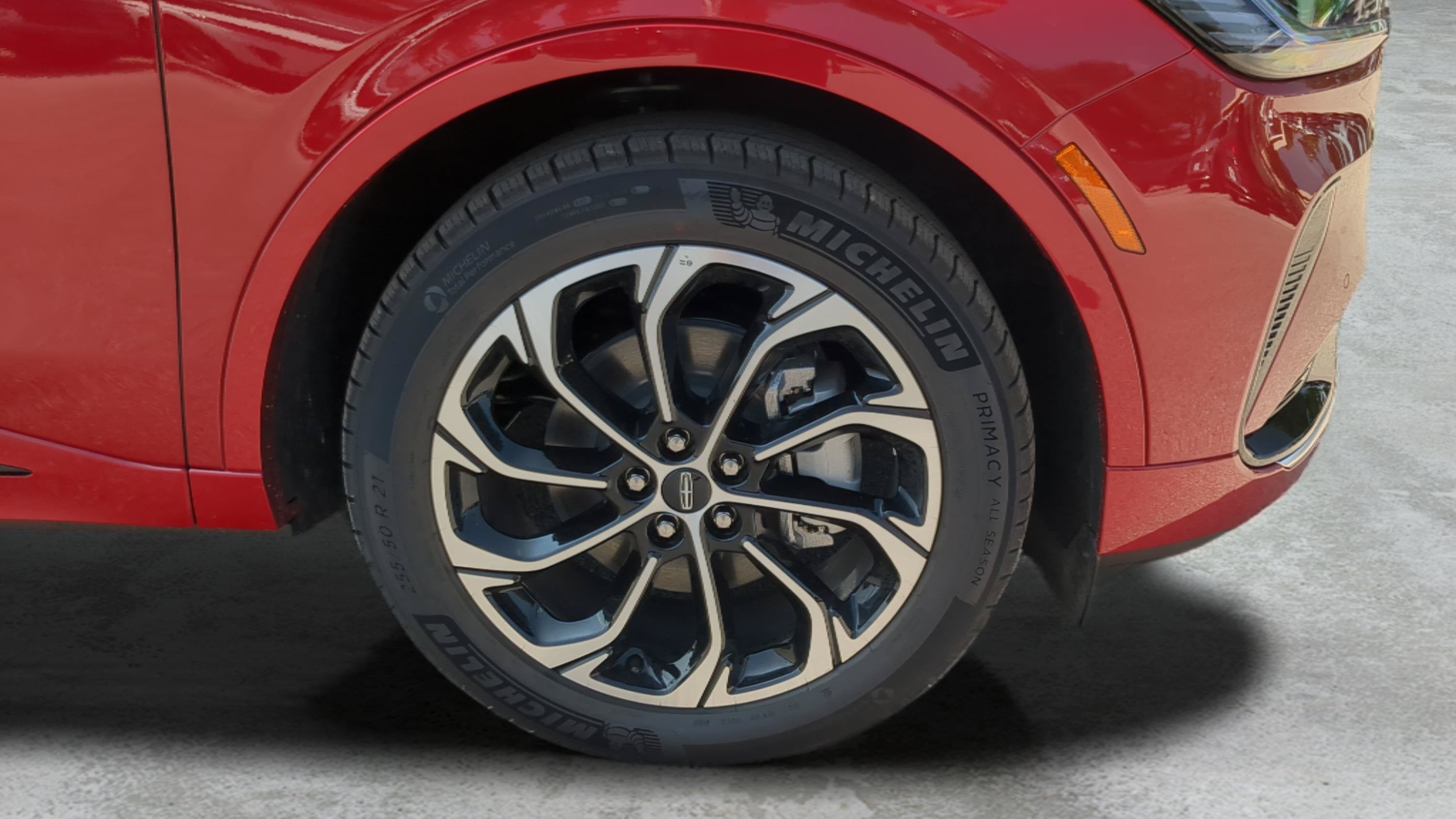 2026 Lincoln Nautilus Reserve Hybrid