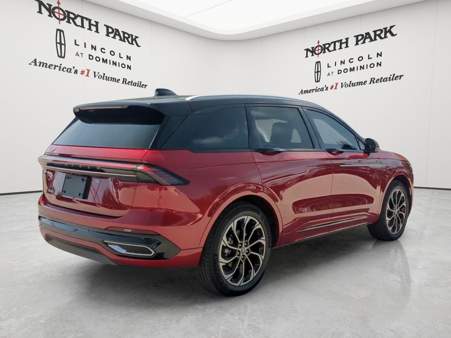 2026 Lincoln Nautilus Reserve Hybrid