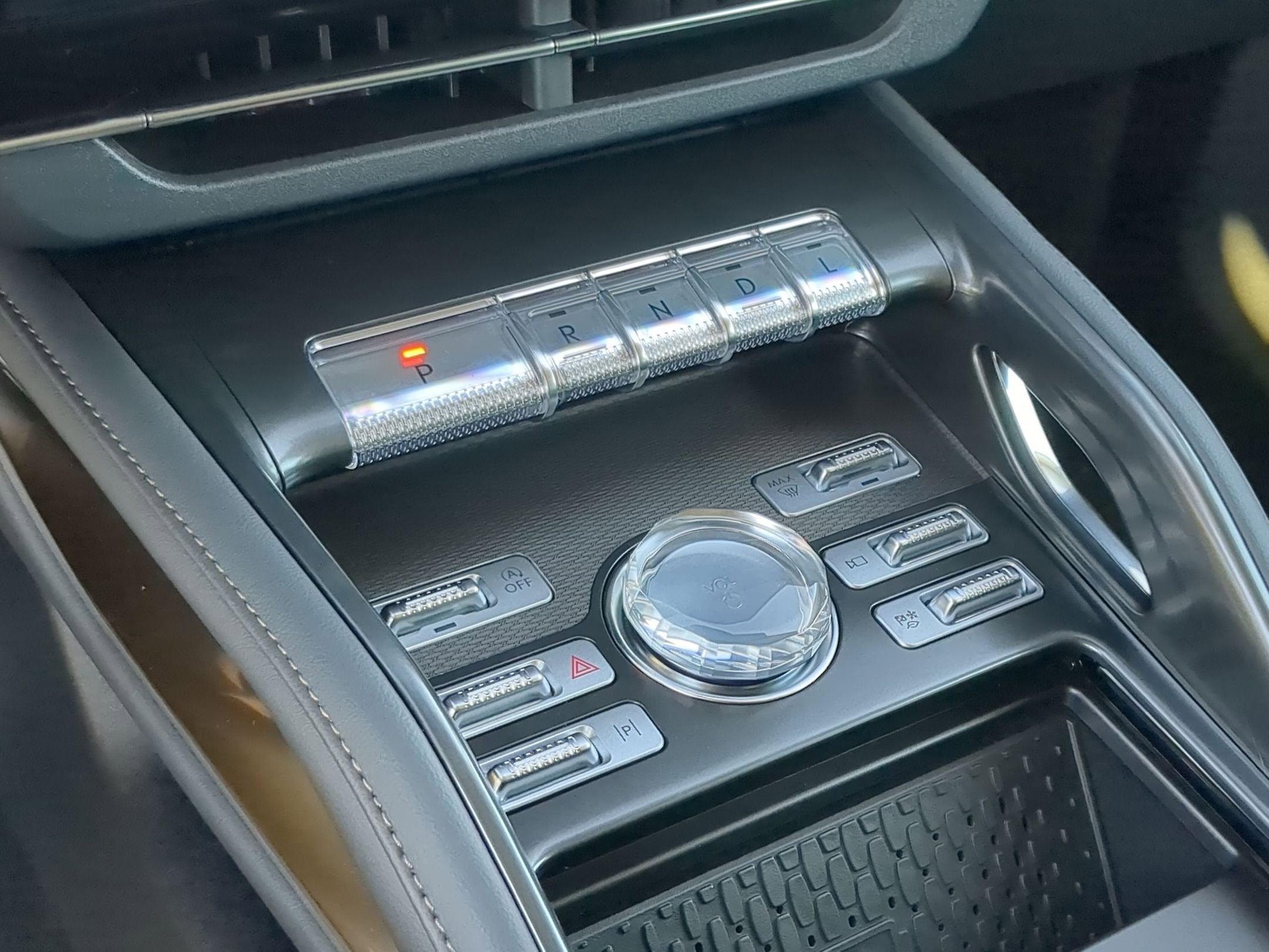 2026 Lincoln Nautilus Reserve Hybrid