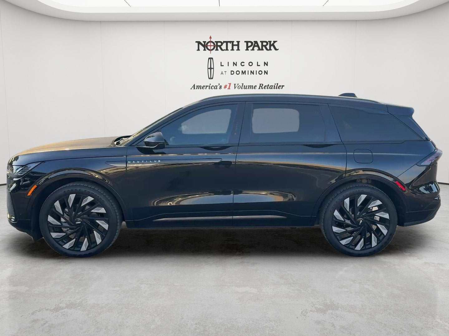 2024 Lincoln Nautilus Reserve
