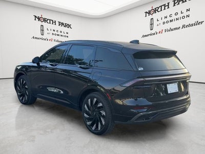 2024 Lincoln Nautilus Reserve