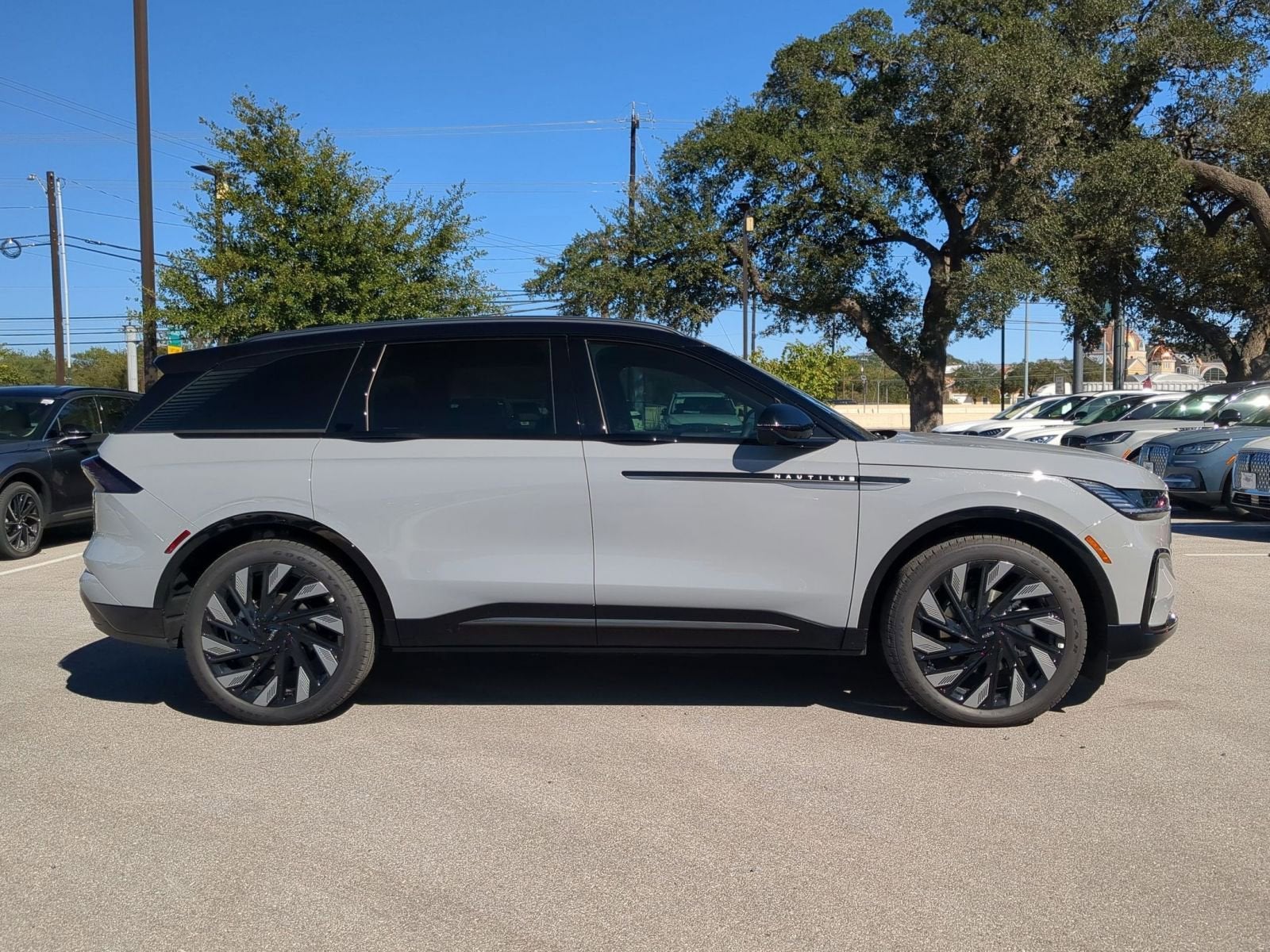 2026 Lincoln Nautilus Reserve