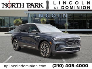 2024 Lincoln Nautilus Reserve