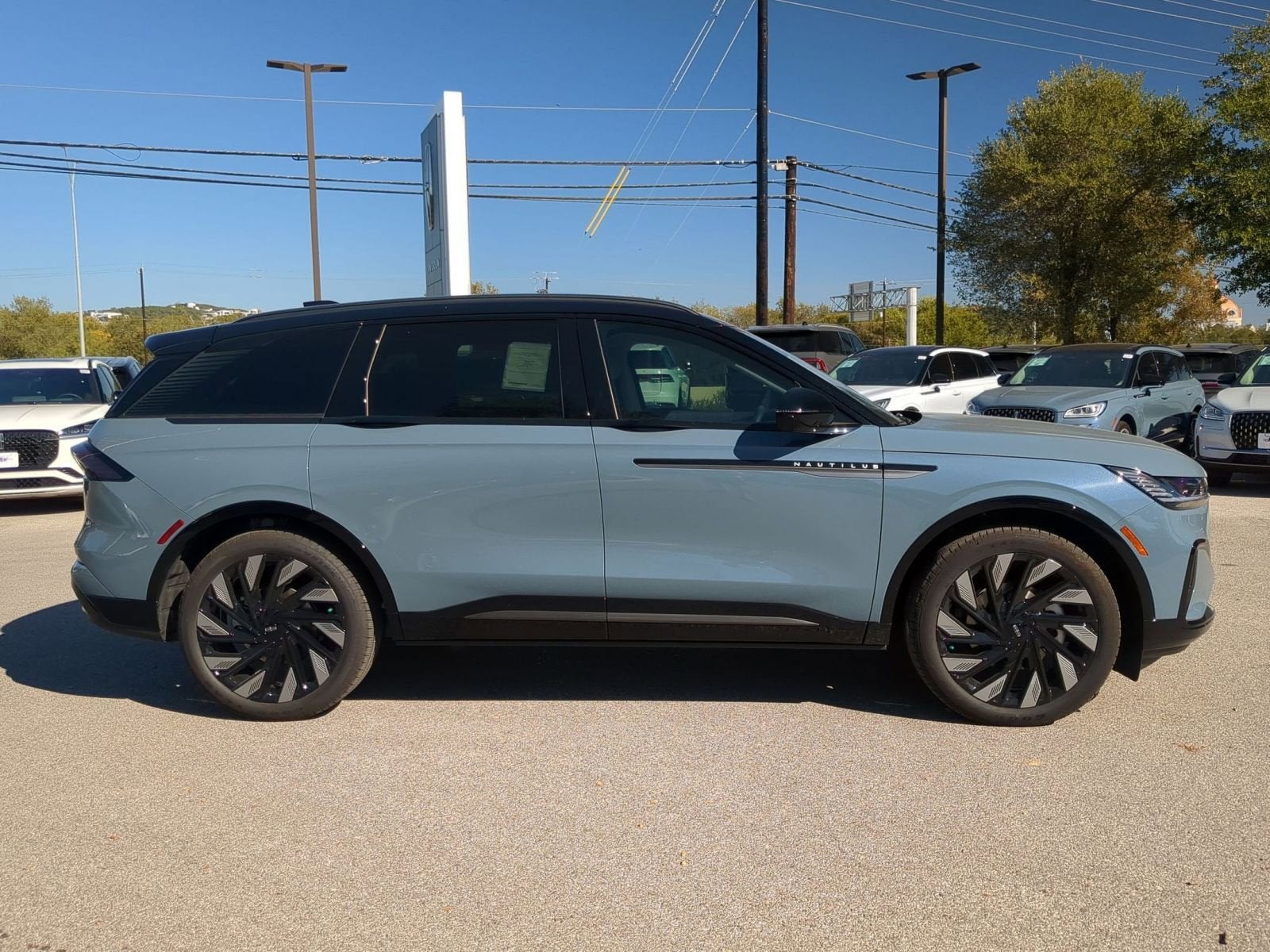 2026 Lincoln Nautilus Reserve