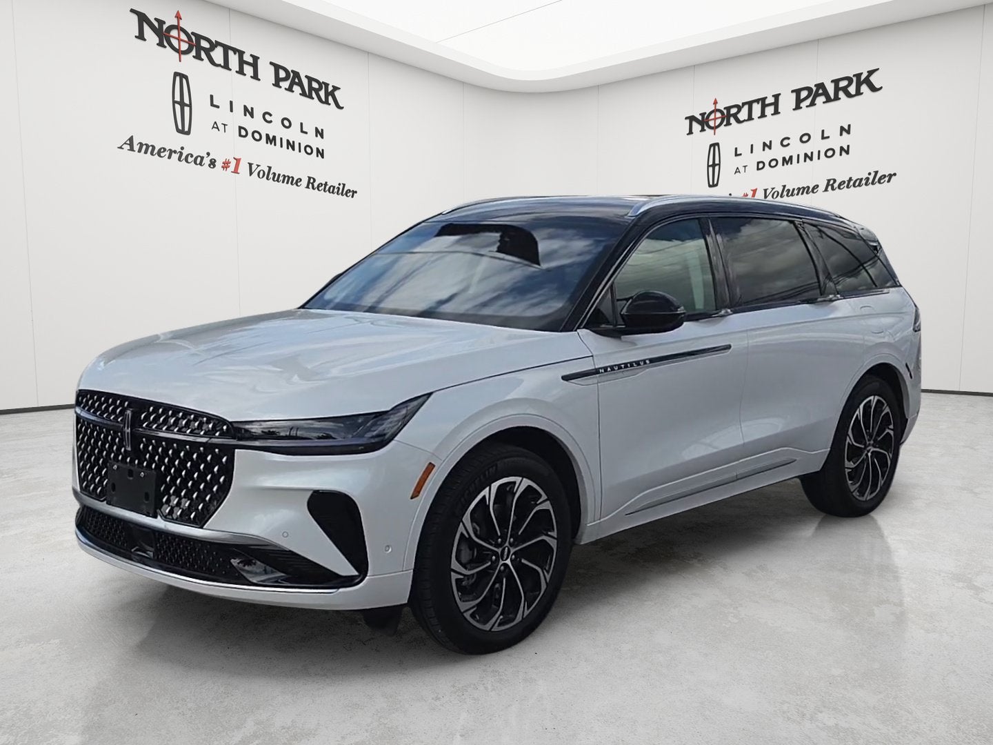 2024 Lincoln Nautilus Reserve