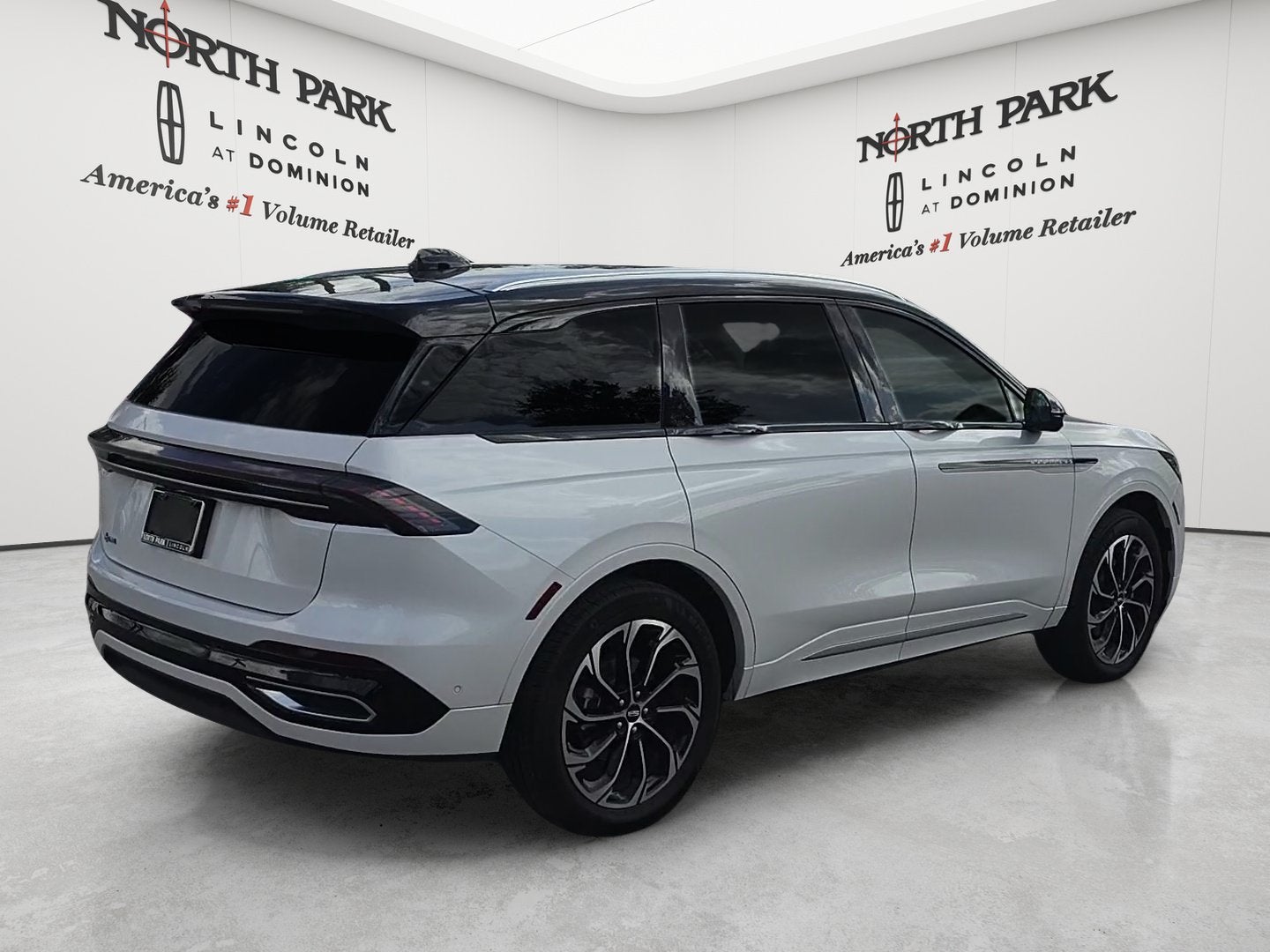 2024 Lincoln Nautilus Reserve