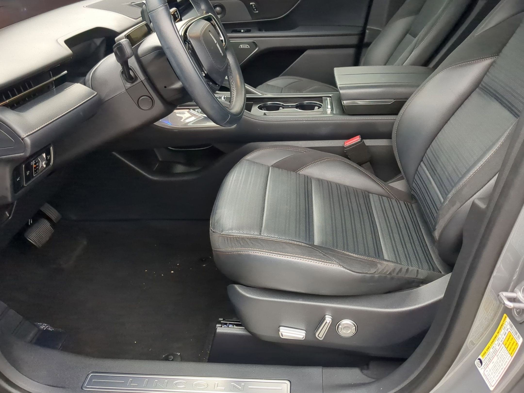 2024 Lincoln Nautilus Reserve