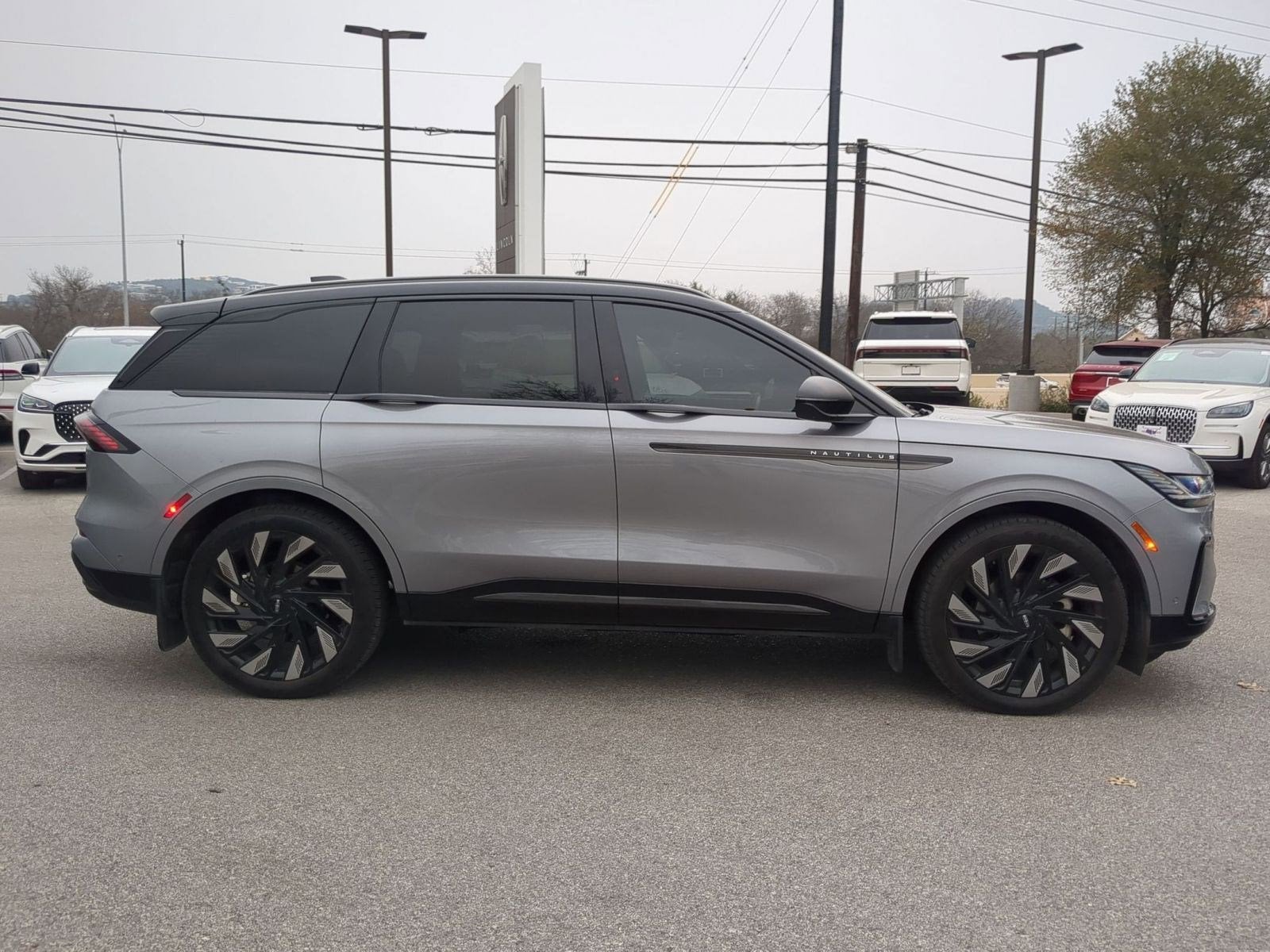 2024 Lincoln Nautilus Reserve