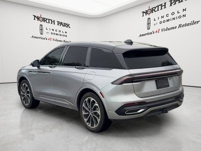 2024 Lincoln Nautilus Reserve
