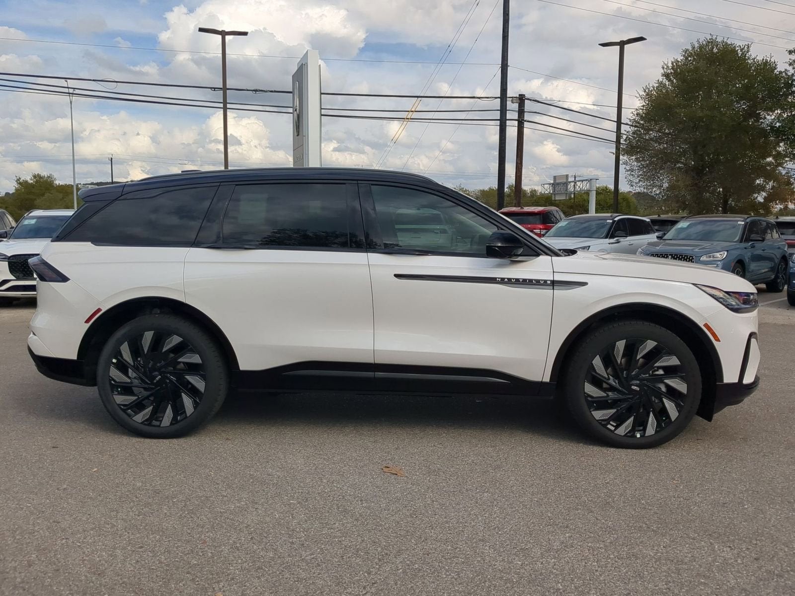 2026 Lincoln Nautilus Reserve