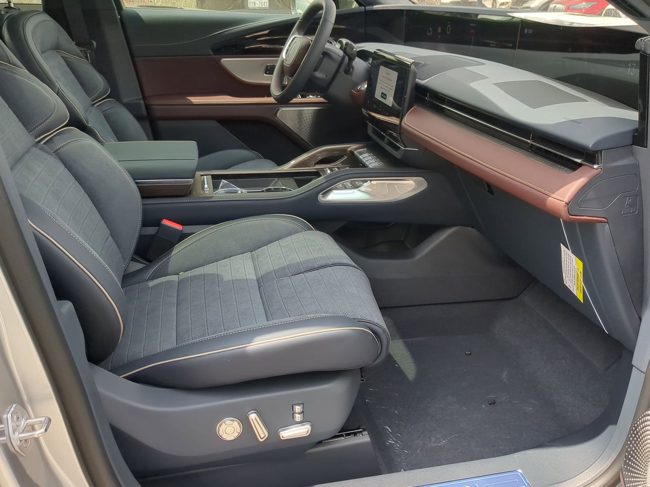 2026 Lincoln Nautilus Black Label Hybrid