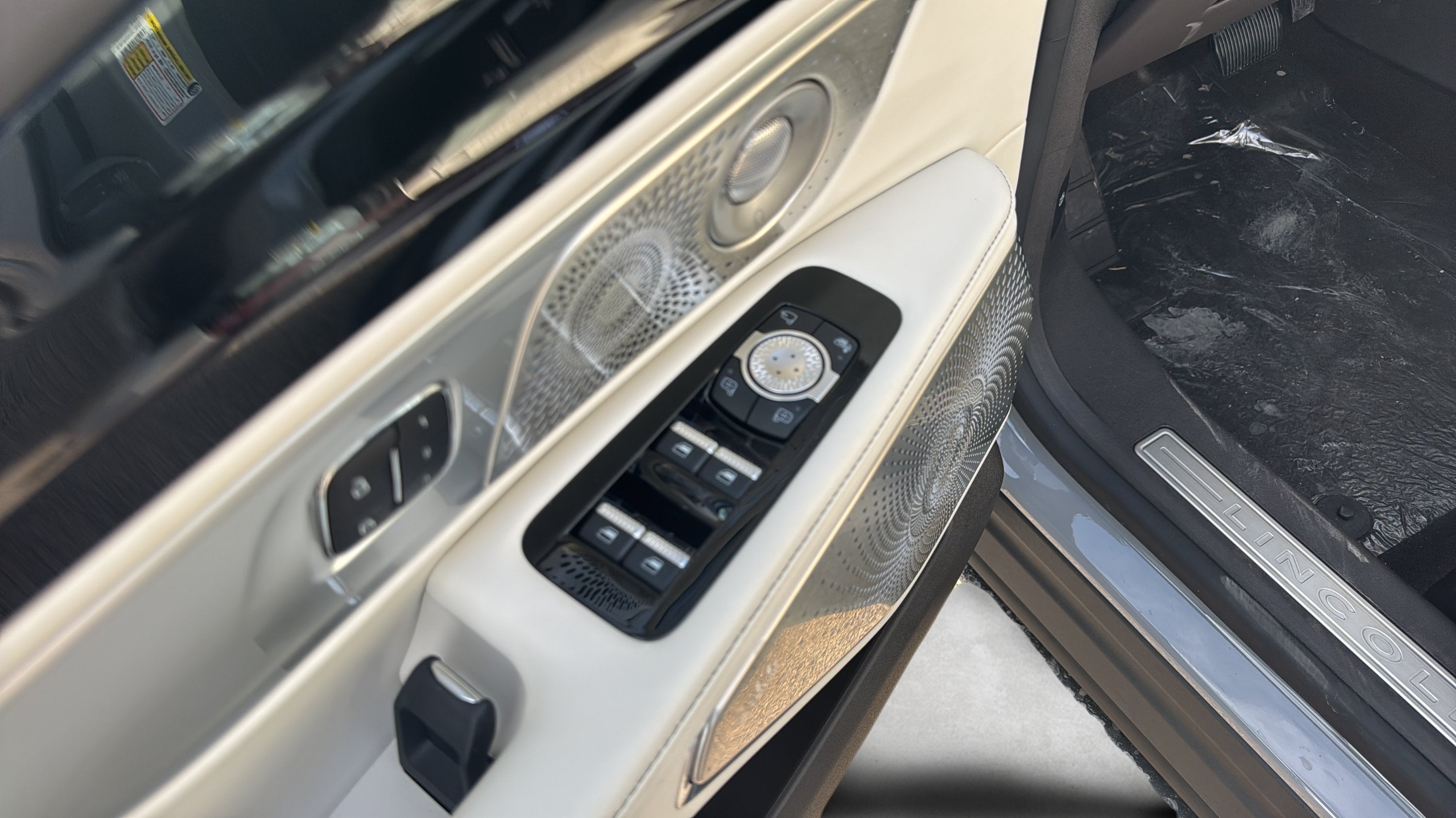 2026 Lincoln Nautilus Black Label Hybrid