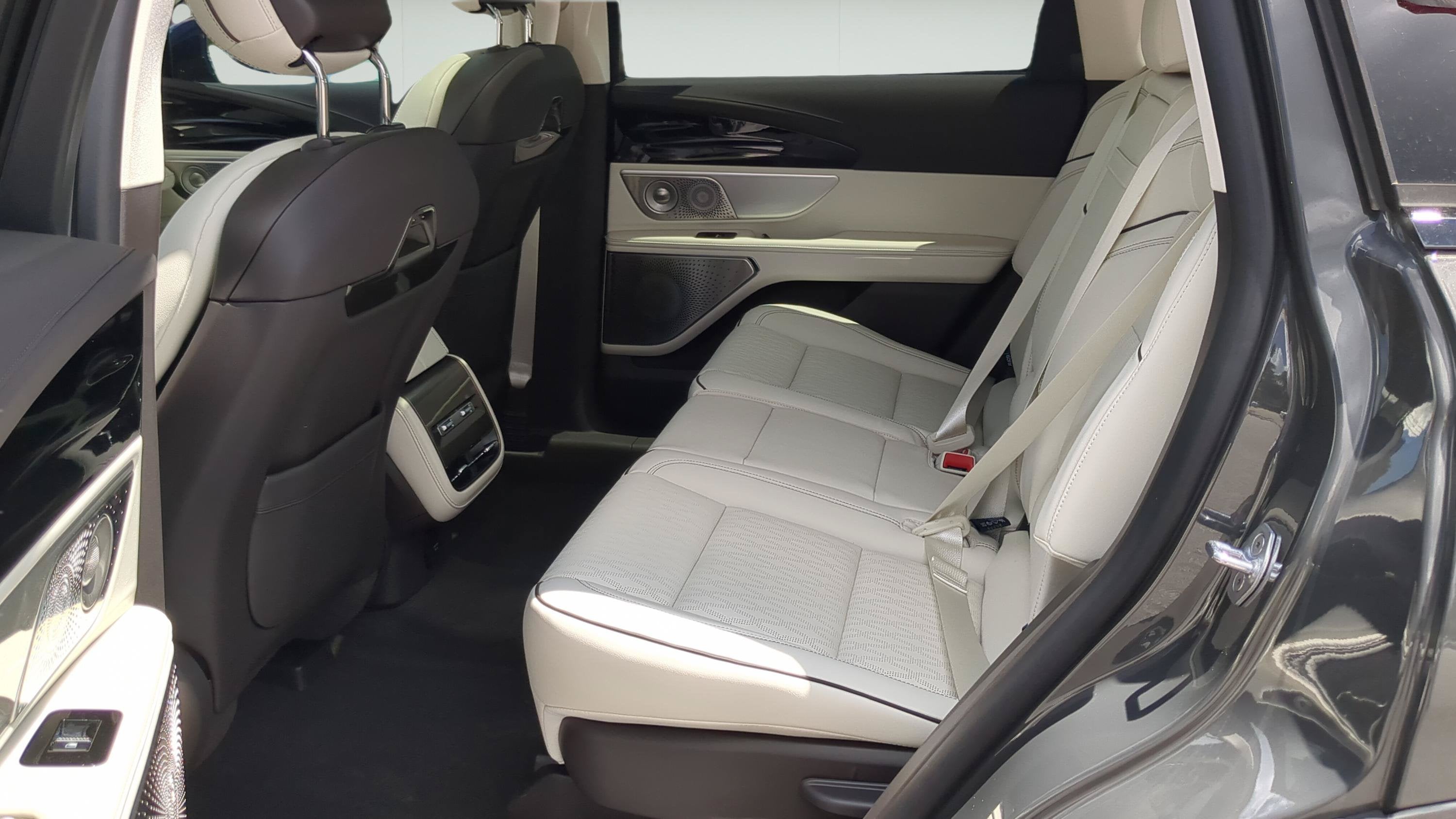 2026 Lincoln Nautilus Black Label Hybrid