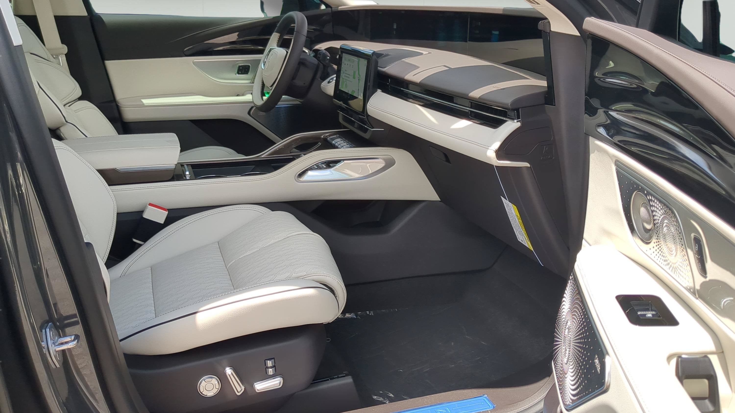2026 Lincoln Nautilus Black Label Hybrid