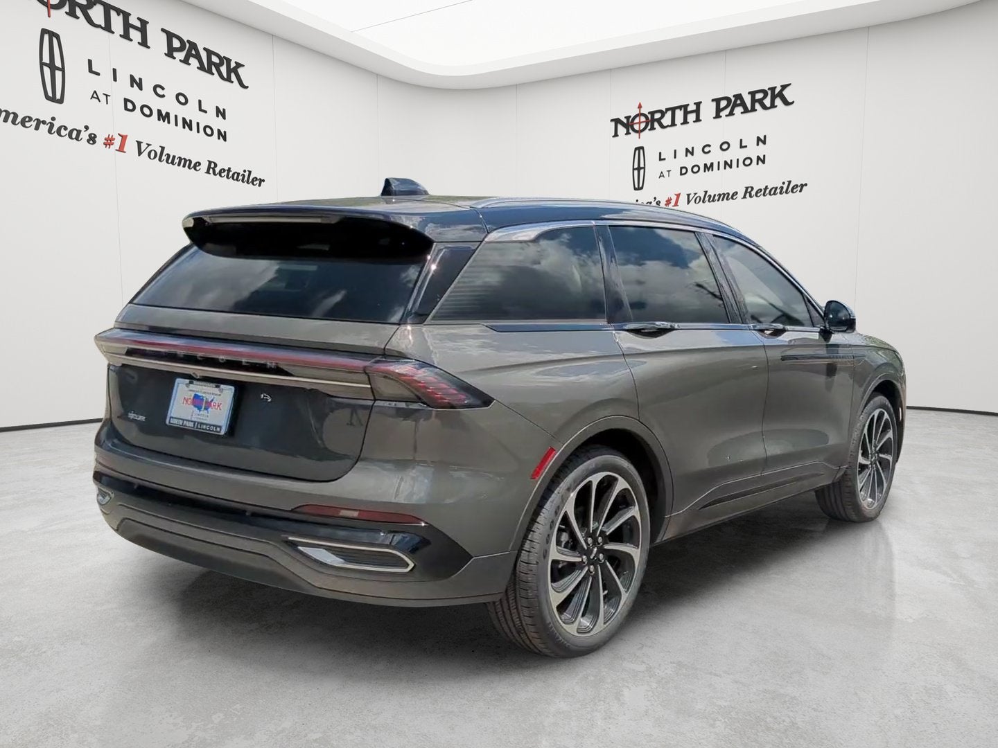2026 Lincoln Nautilus Black Label Hybrid