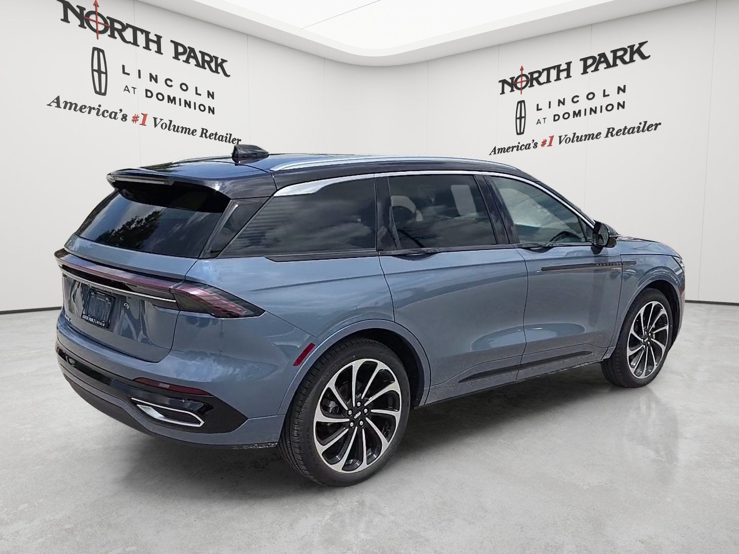 2026 Lincoln Nautilus Black Label Hybrid
