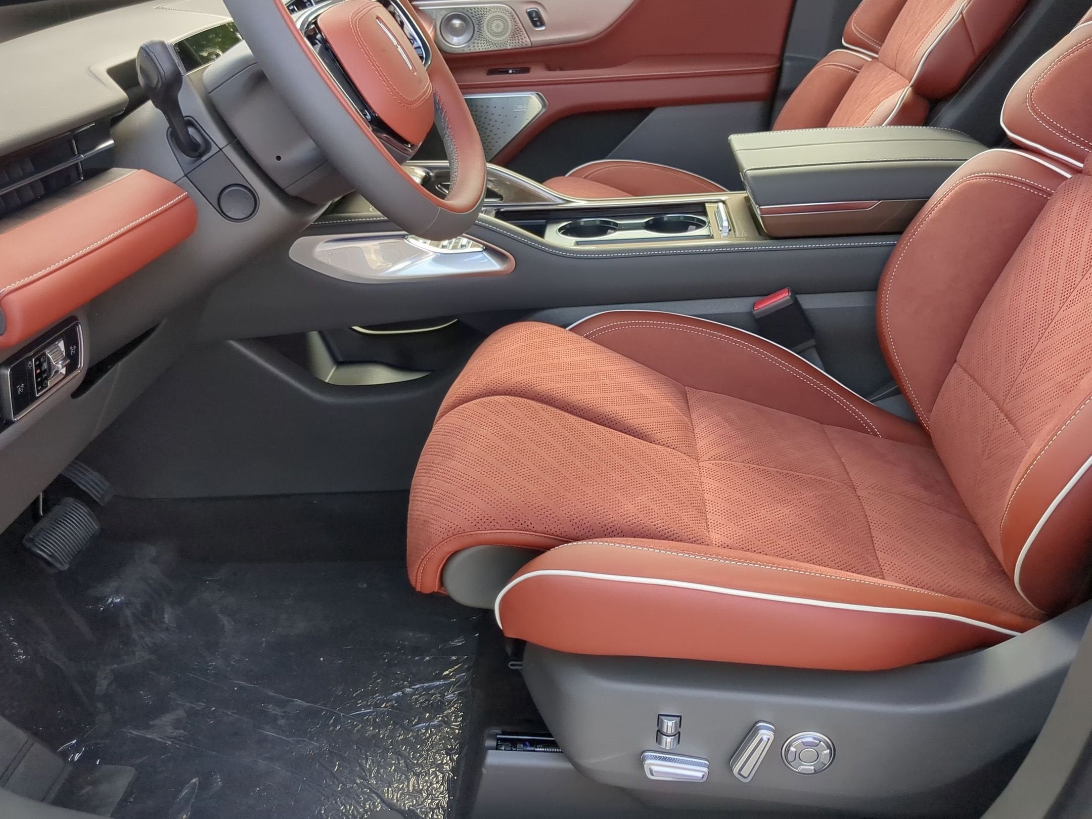 2025 Lincoln Nautilus Black Label Hybrid