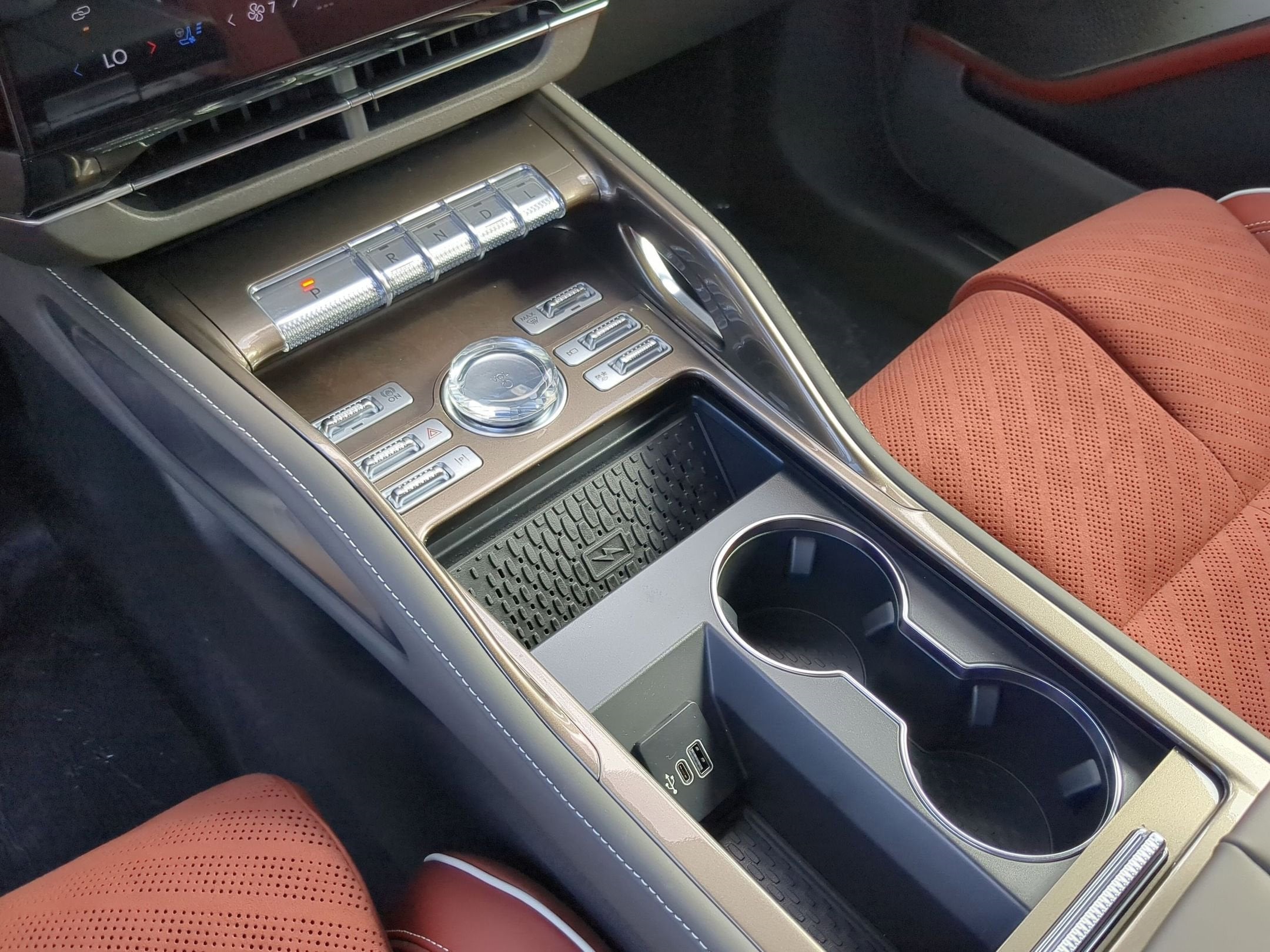 2025 Lincoln Nautilus Black Label Hybrid