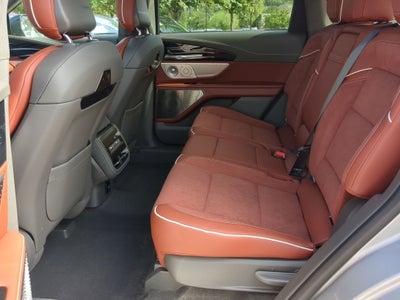 2025 Lincoln Nautilus Black Label Hybrid