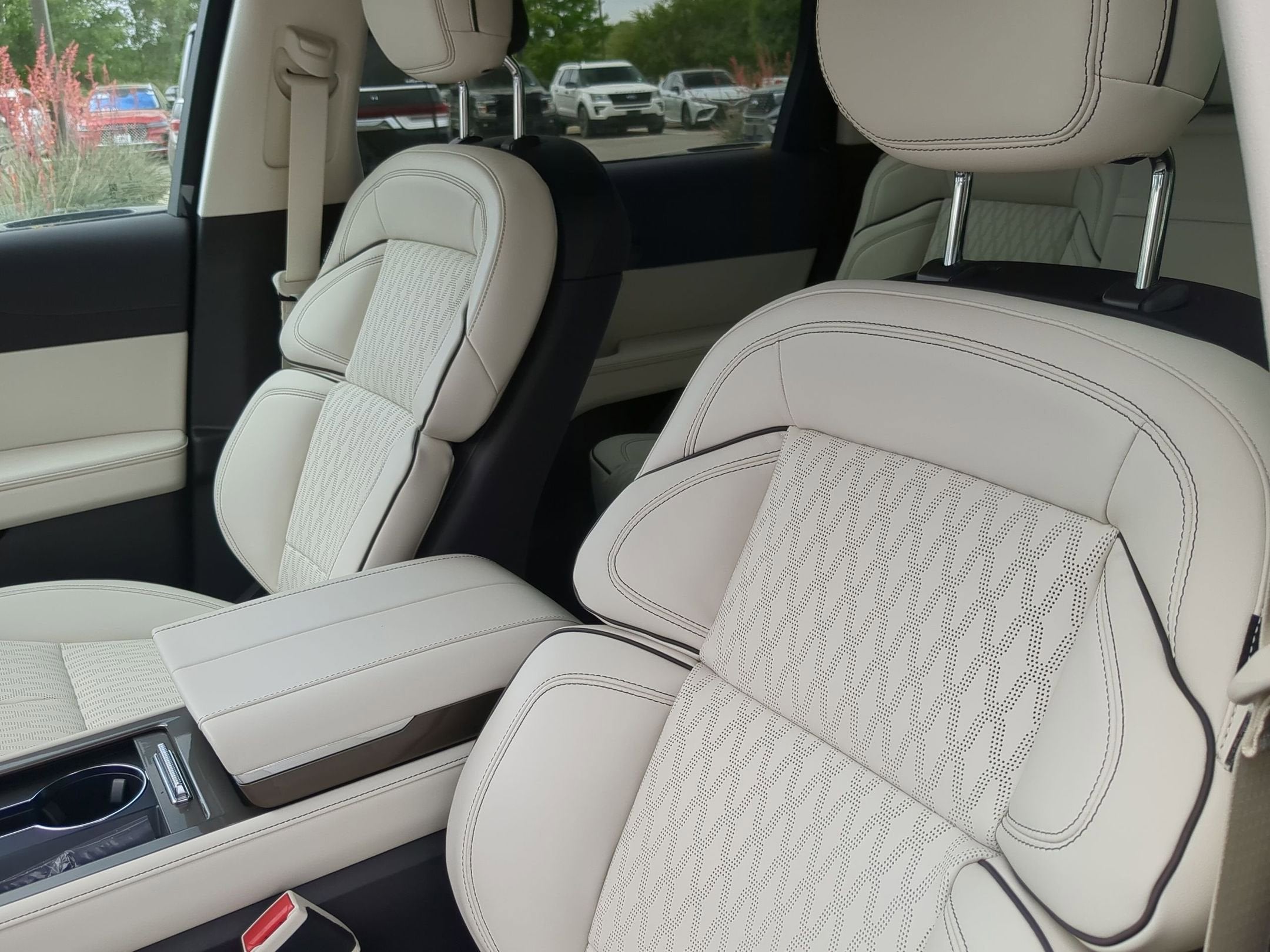 2026 Lincoln Nautilus Black Label Hybrid