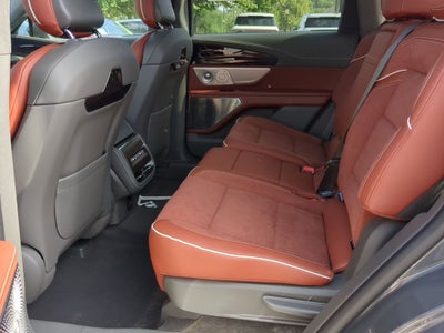 2025 Lincoln Nautilus Black Label