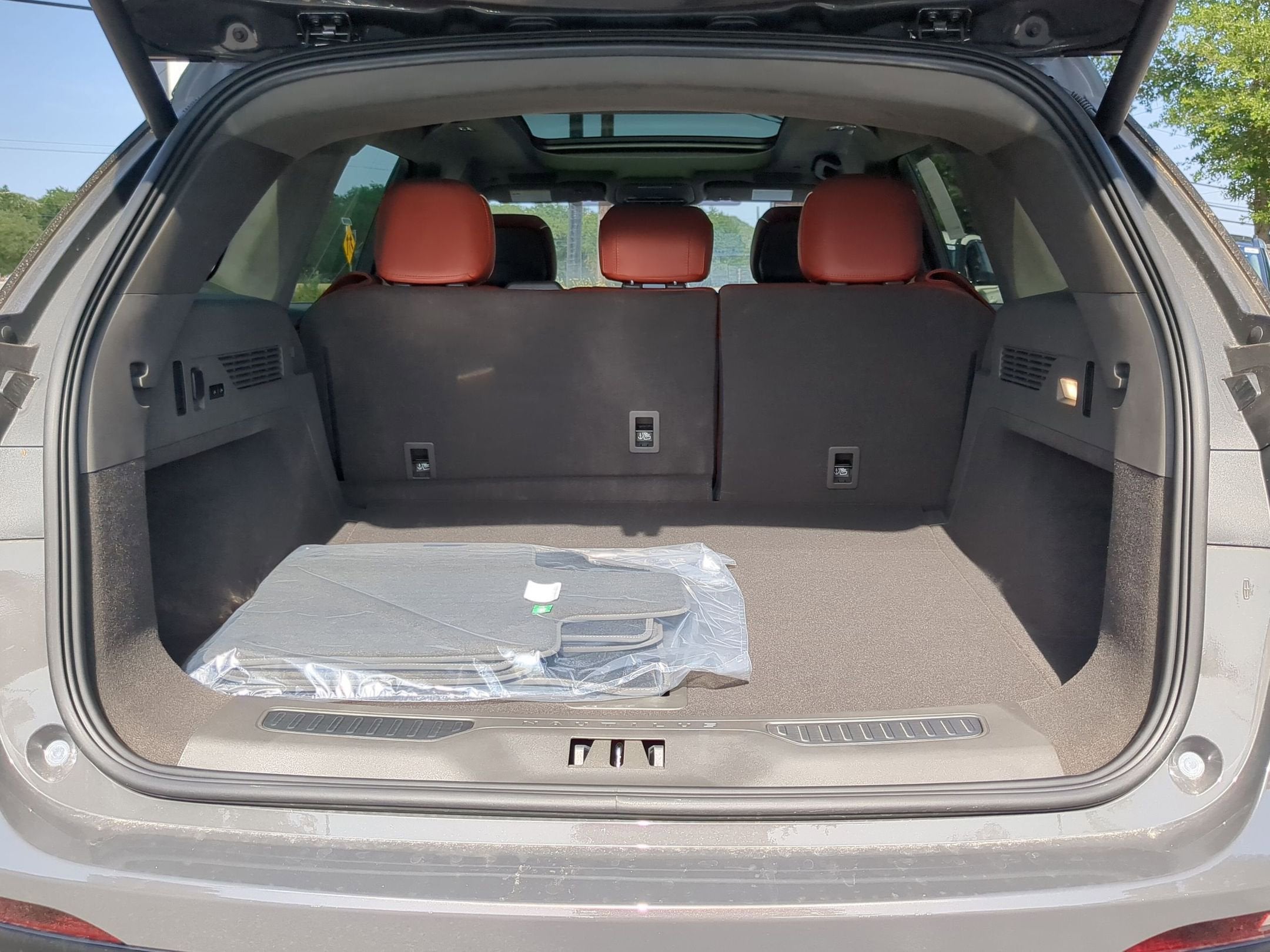 2025 Lincoln Nautilus Black Label